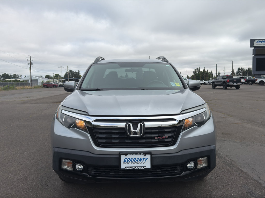 Used 2019 Honda Ridgeline Sport image 2