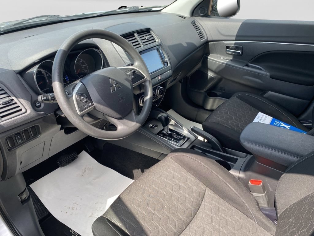 Used 2025 Mitsubishi Outlander Sport ES AWD/4WD image 20