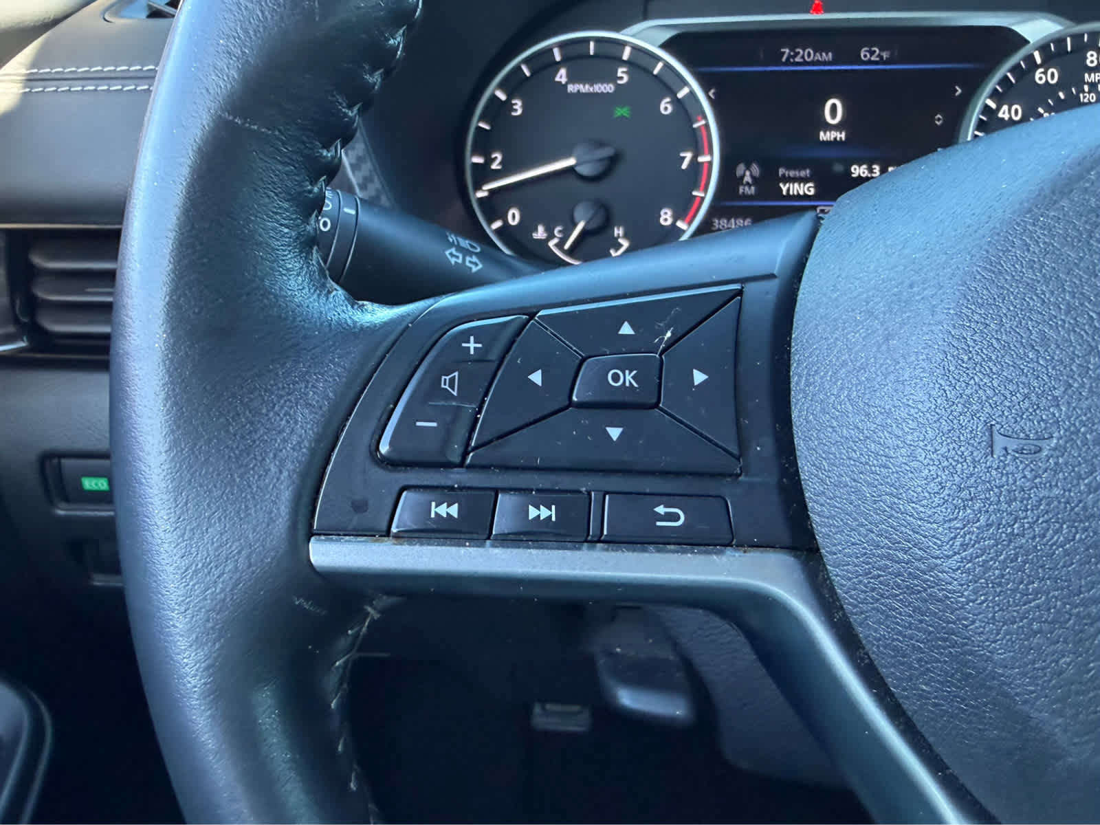 Used 2022 Nissan Sentra SV w/ Trunk Package FWD image 25