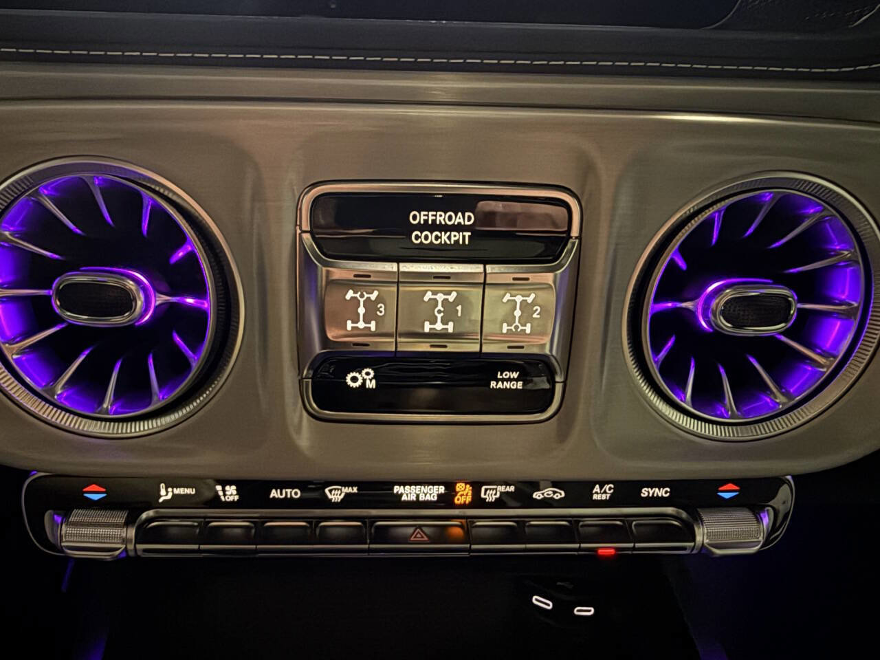 Used 2026 Mercedes-Benz G 550 image 32