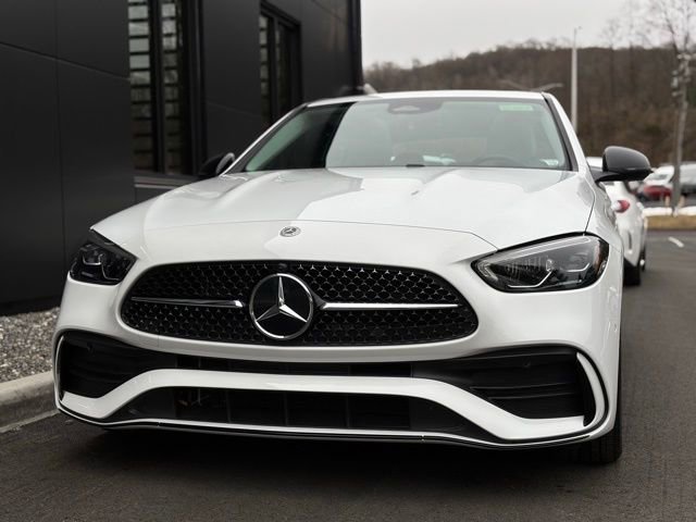 Used 2025 Mercedes-Benz C 300 Sedan image 3