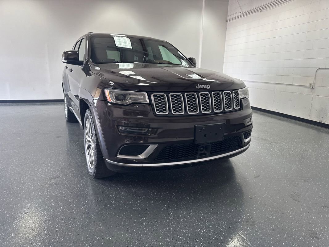 Used 2017 Jeep Grand Cherokee Summit w/ Platinum Series Group