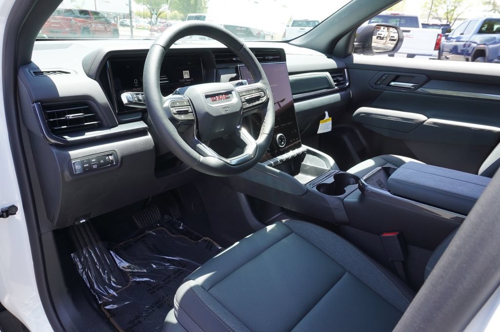 New 2026 GMC Terrain AT4 w/ Technology Package II AWD/4WD image 17