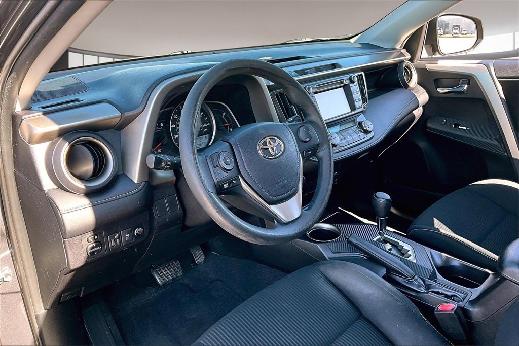 Used 2015 Toyota RAV4 XLE image 13