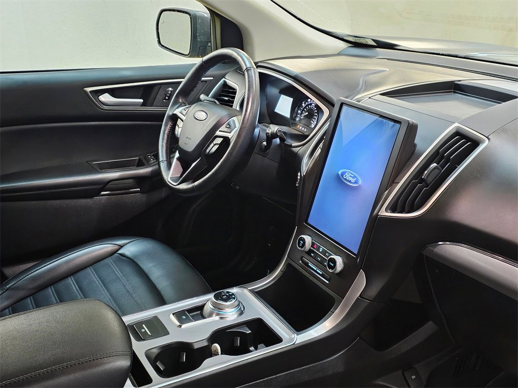 Used 2021 Ford Edge SEL w/ Cargo Accessory Package image 10