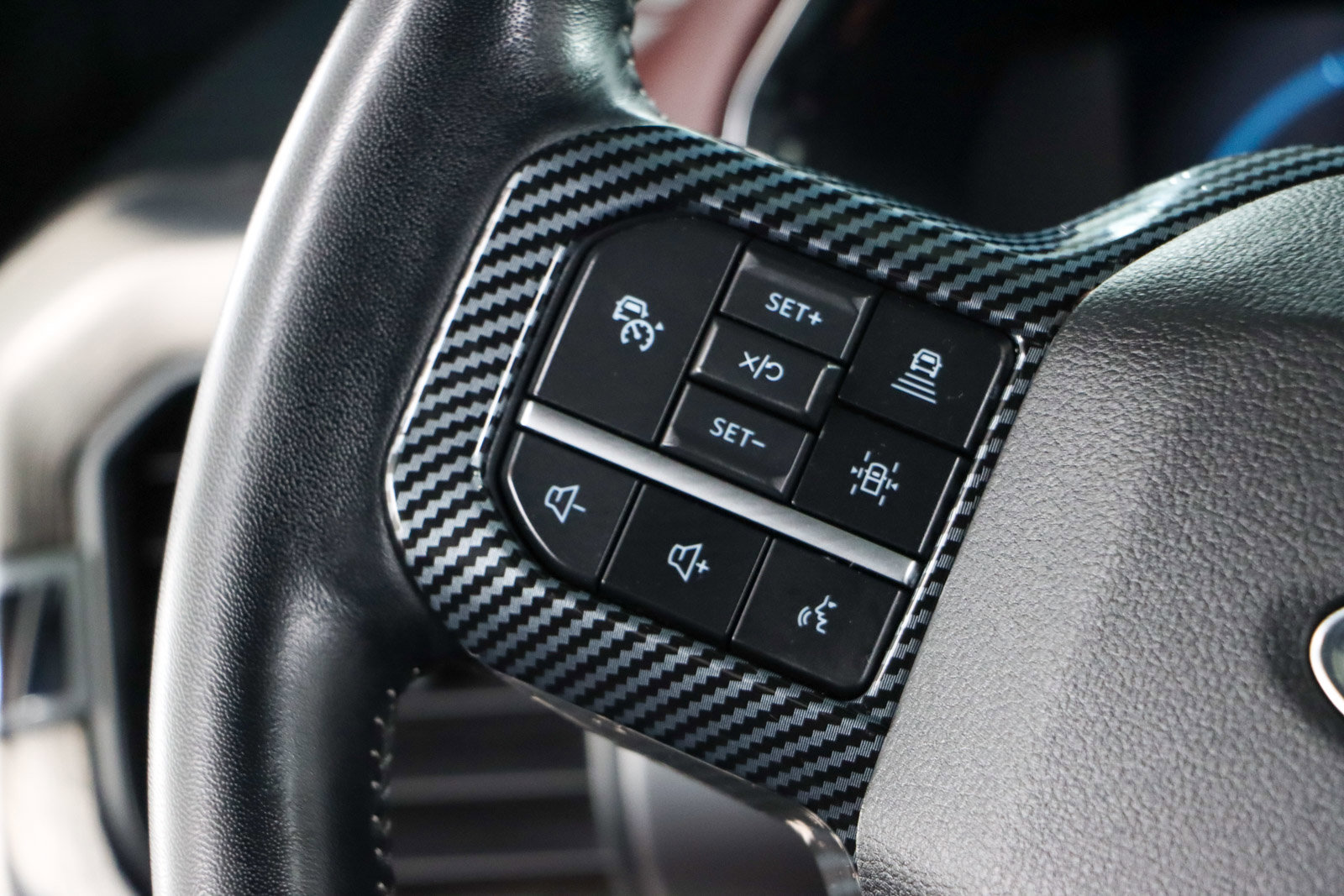 Used 2023 Ford F150 Lariat w/ Equipment Group 502A High image 15