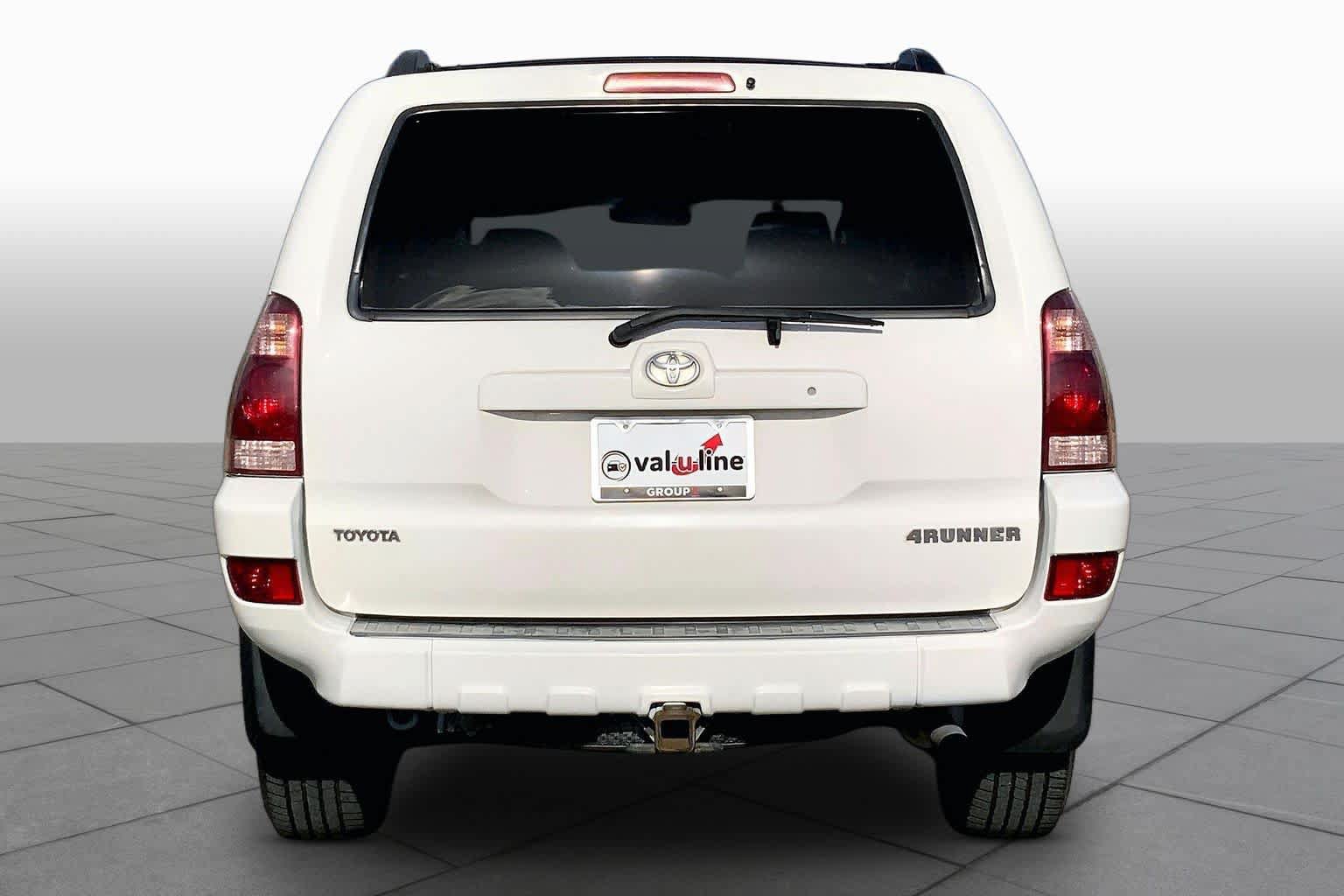 Used 2005 Toyota 4Runner SR5 RWD image 4