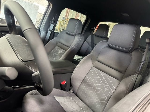 New 2026 Nissan Frontier SV w/ All-Weather Content Package image 10