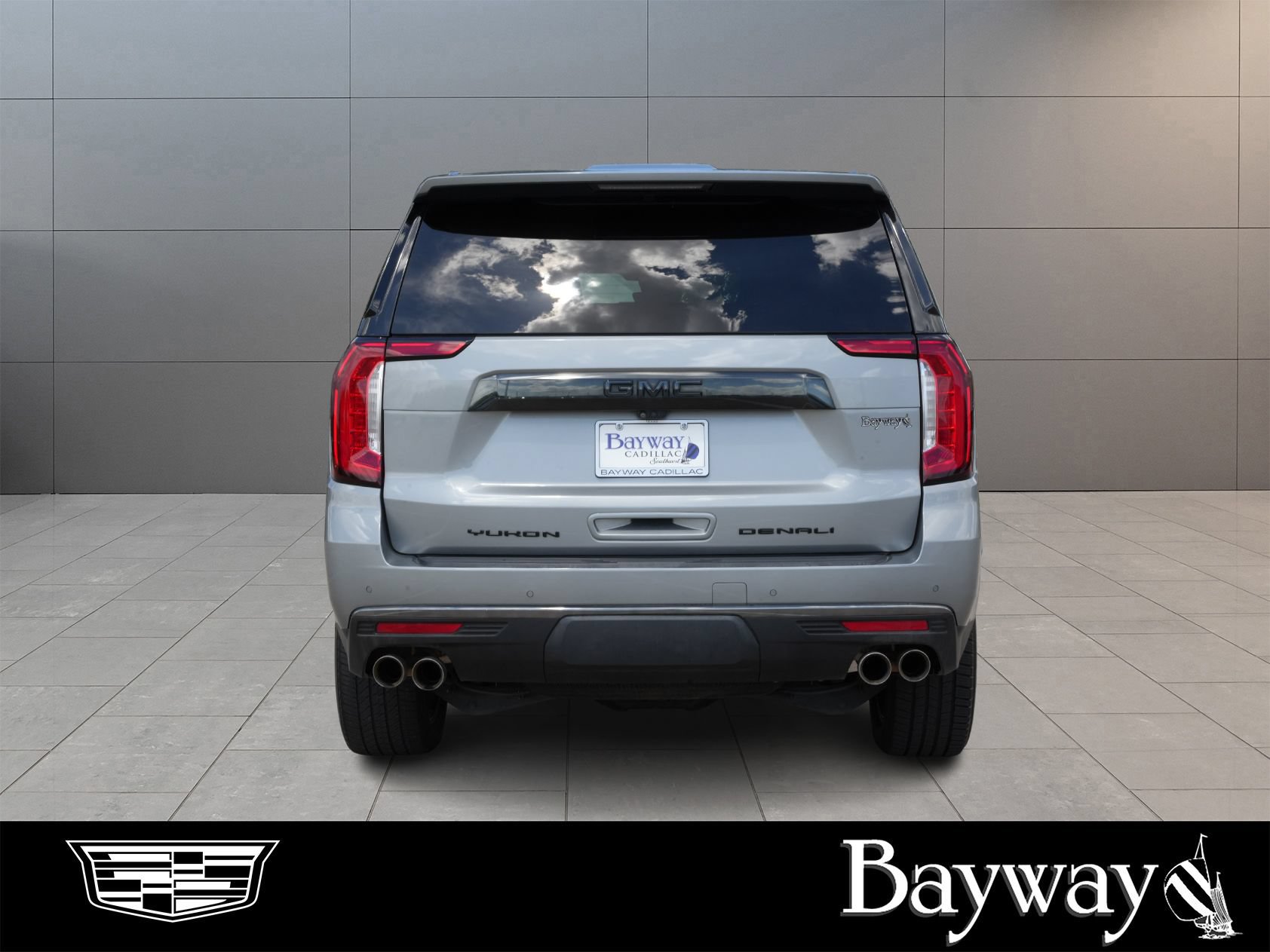 Used 2024 GMC Yukon Denali Ultimate AWD/4WD image 7