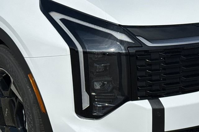 New 2026 Kia Sportage EX FWD image 33