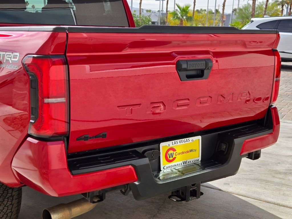 Used 2024 Toyota Tacoma TRD Off-Road AWD/4WD image 4