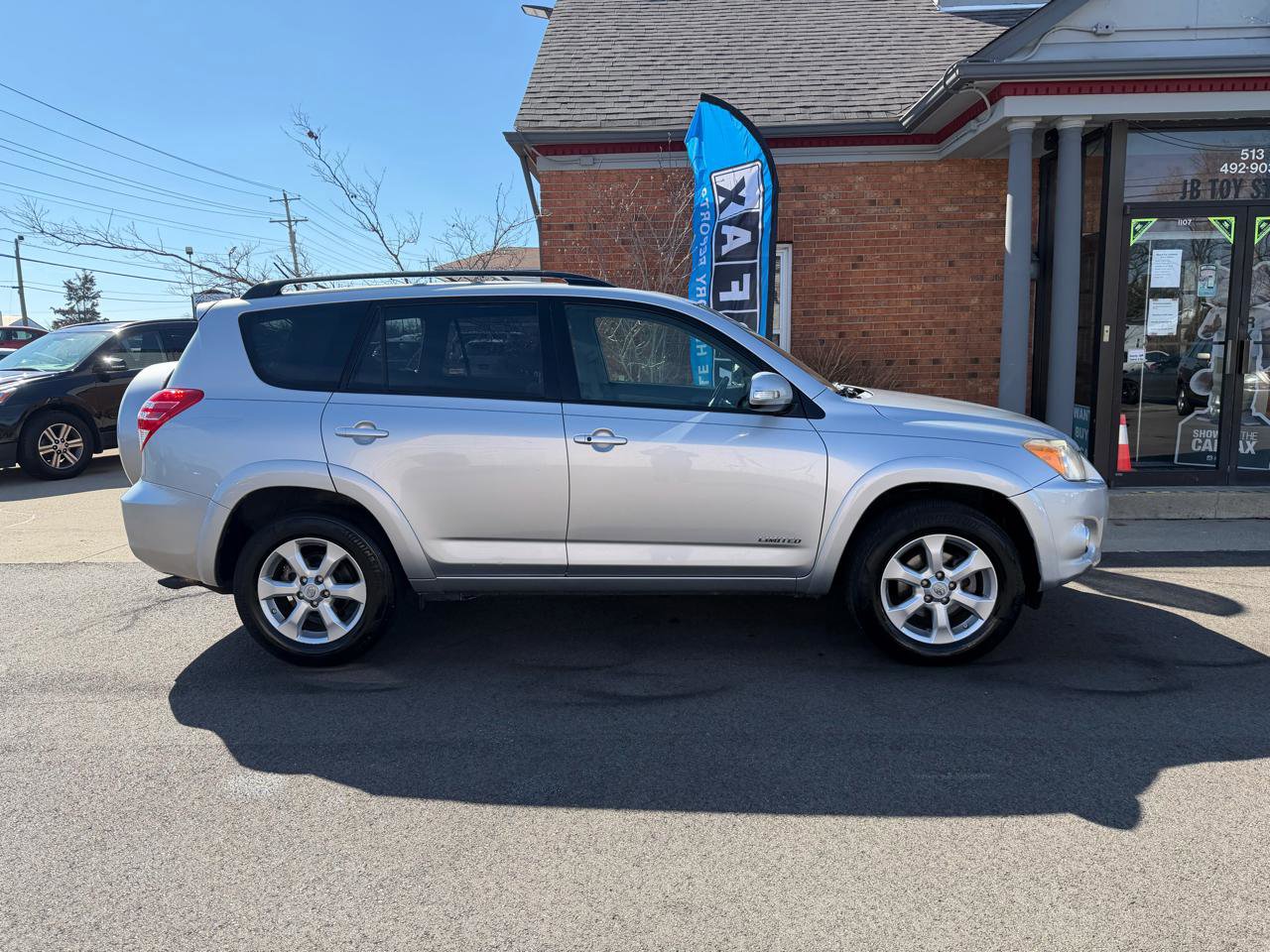Used 2010 Toyota RAV4 Limited image 5