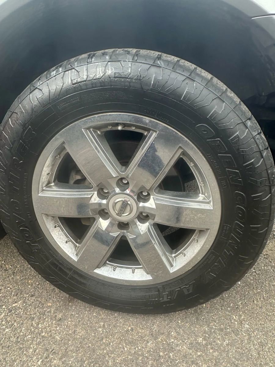 Used 2014 Nissan Armada Platinum image 14