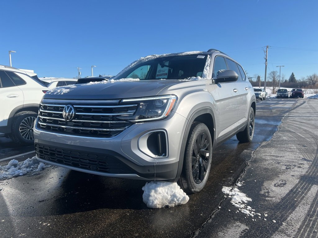 New 2026 Volkswagen Atlas SE image 9