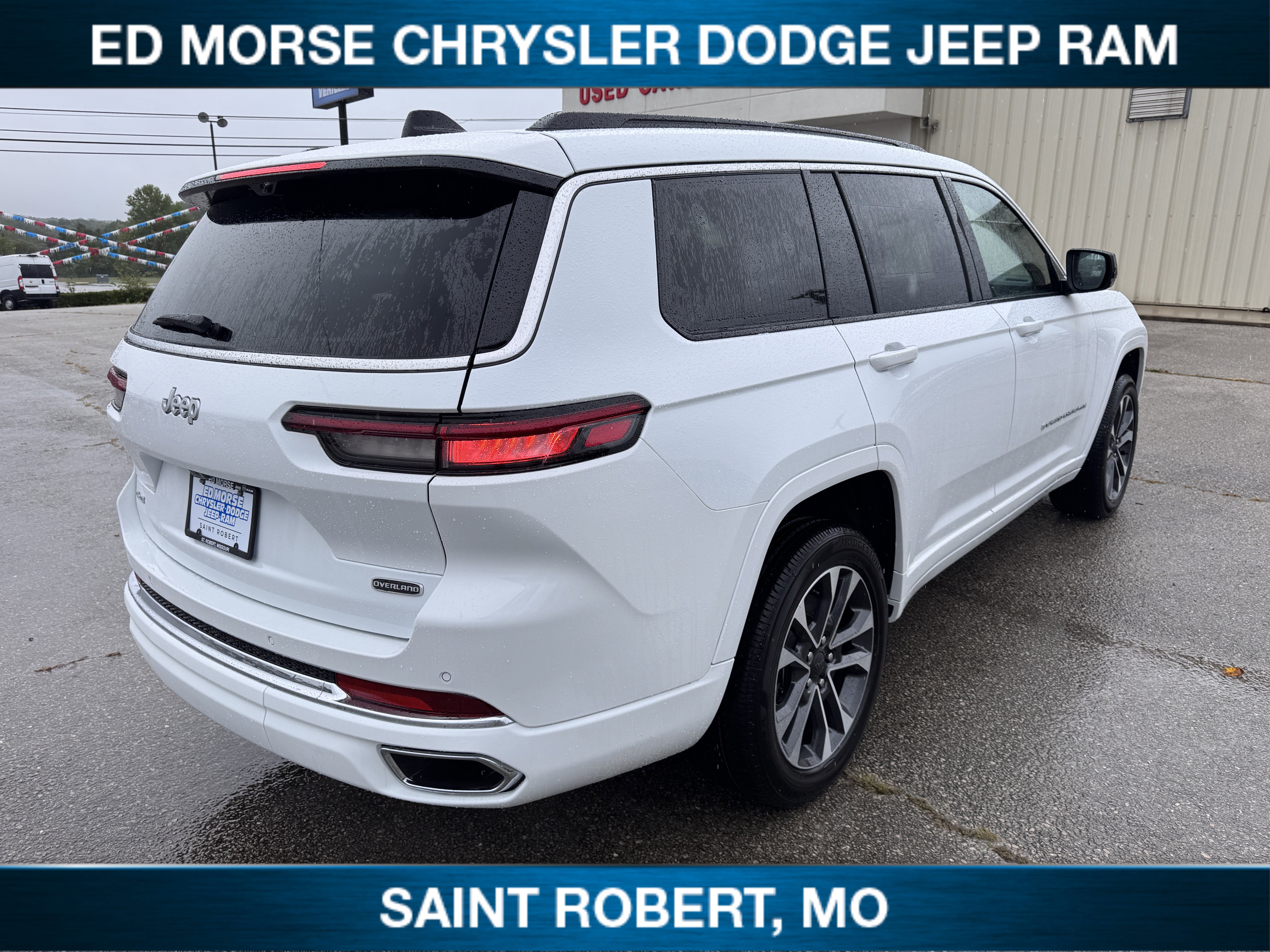New 2025 Jeep Grand Cherokee L Overland w/ Luxury Tech Group IV image 5