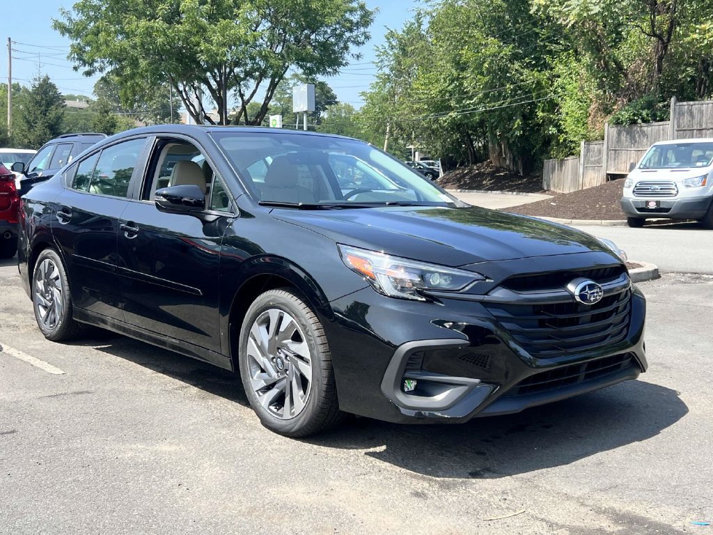 Certified 2025 Subaru Legacy Limited AWD/4WD image 2