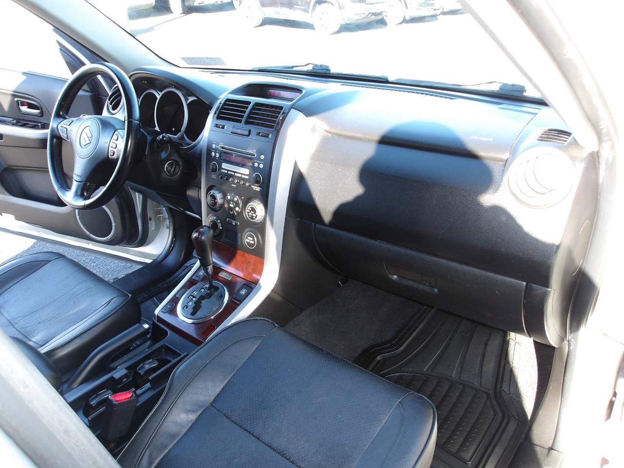 Used 2006 Suzuki Grand Vitara Luxury AWD/4WD image 13