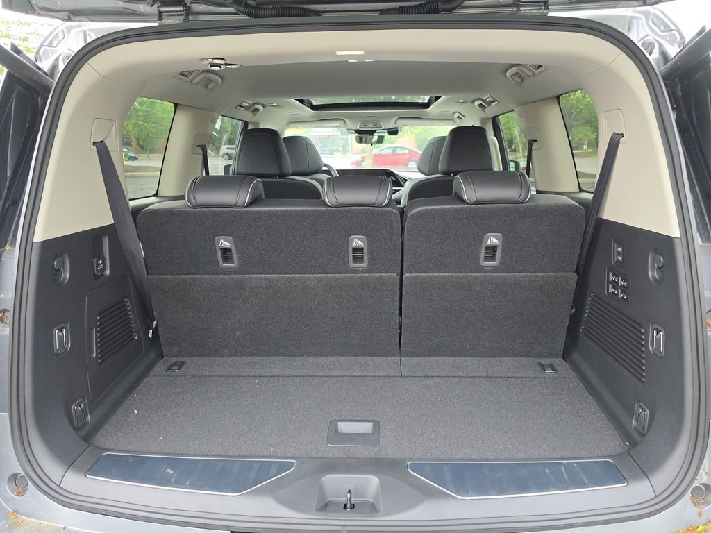 New 2025 INFINITI QX80 Sensory image 24