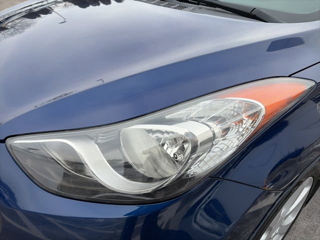 Used 2013 Hyundai Elantra Limited image 12