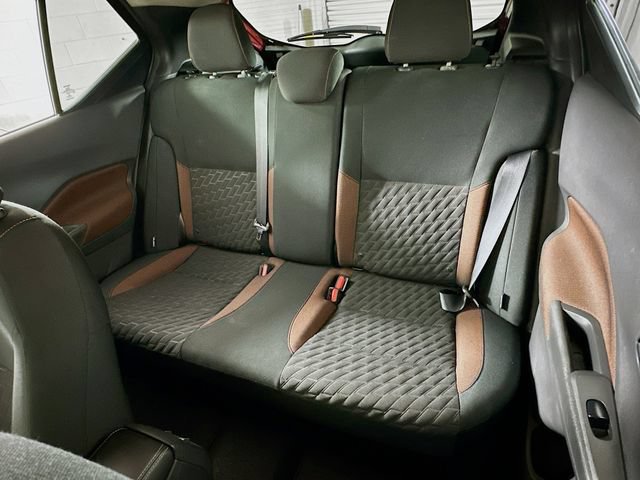 Used 2021 Nissan Kicks SR w/ Interior Electronics Package FWD image 11