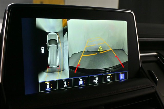 Certified 2022 Chevrolet Suburban RST w/ Sport Performance Package image 27