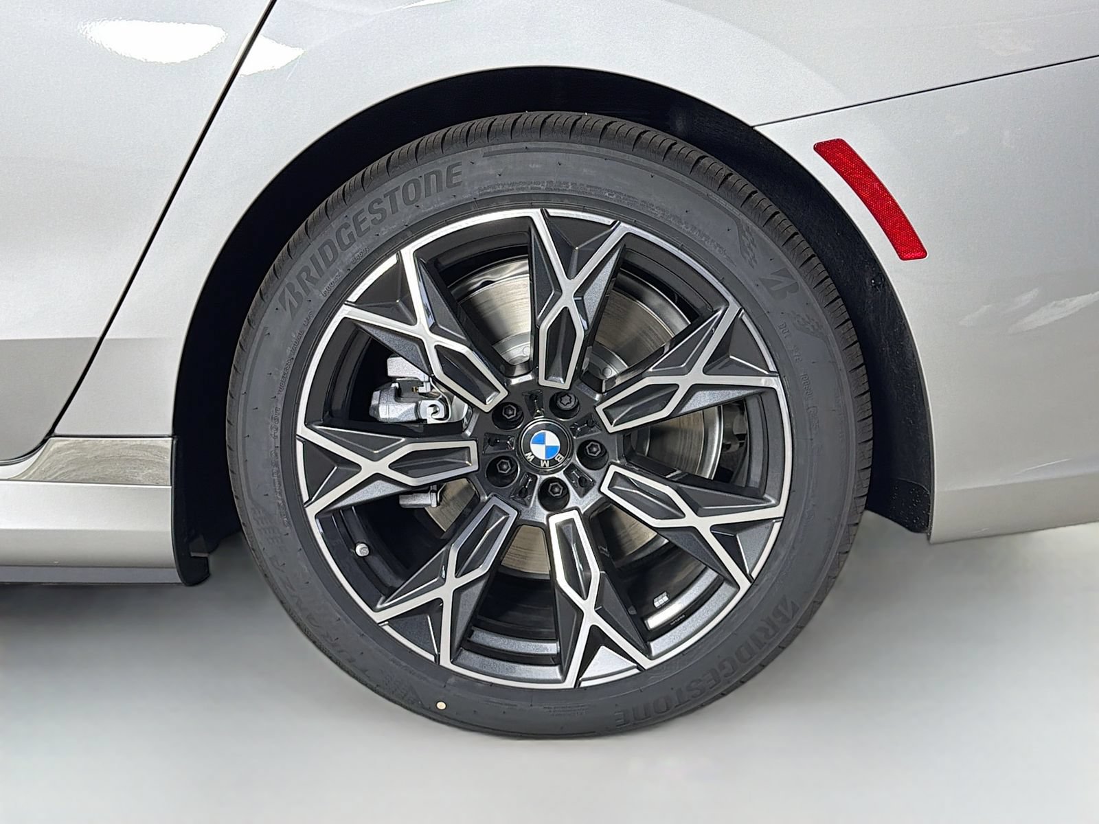 New 2026 BMW i7 xDrive60 AWD/4WD image 33