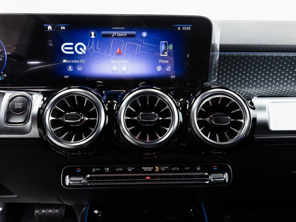 Used 2024 Mercedes-Benz EQB 350 4MATIC SUV image 15