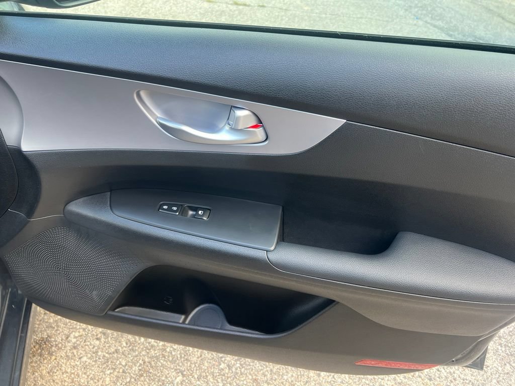 Certified 2023 Kia Forte LXS FWD image 18