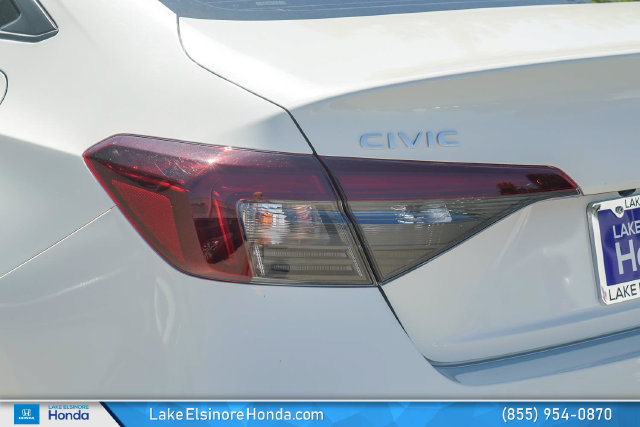 Used 2025 Honda Civic Sport image 12