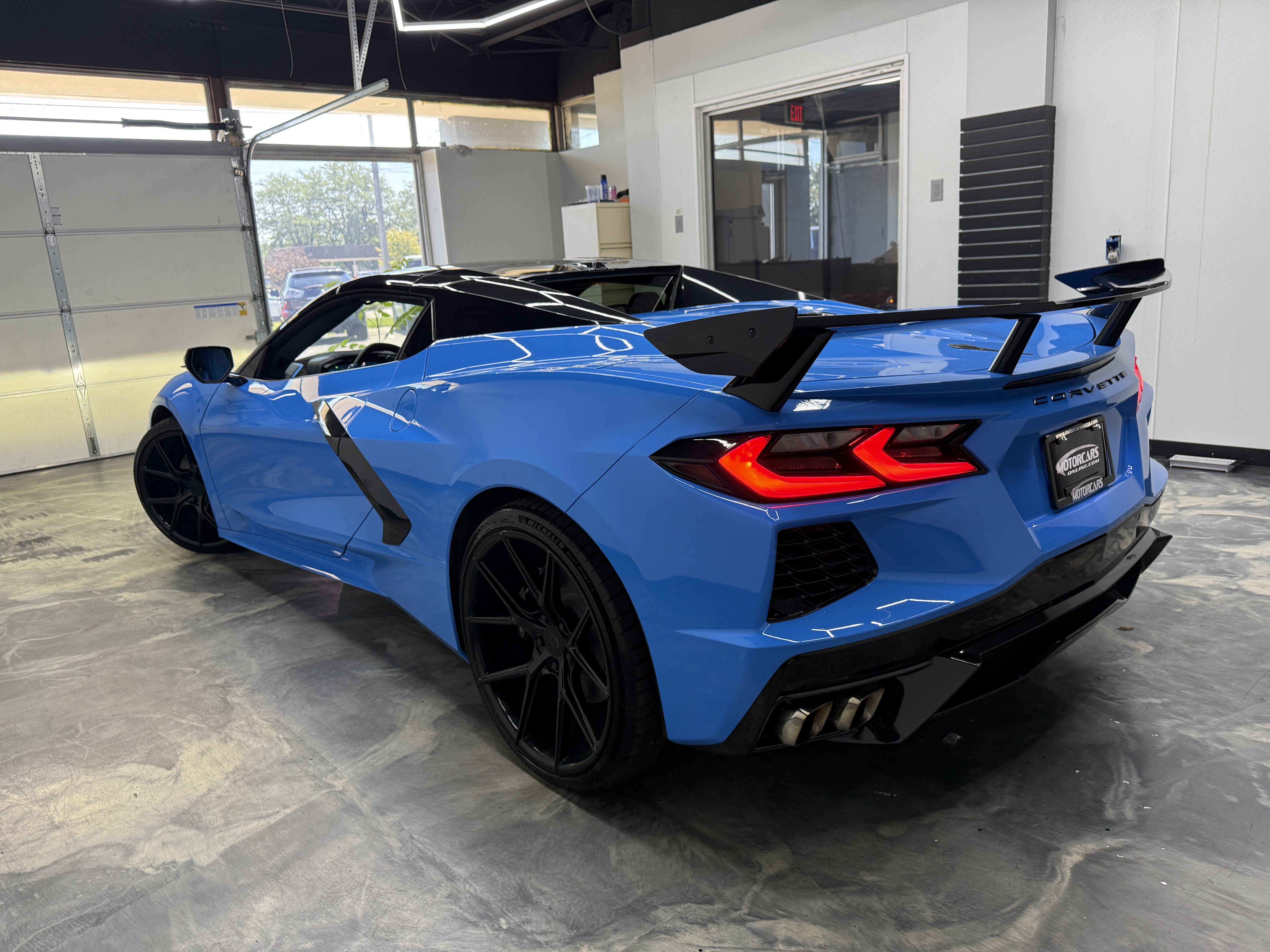 Used 2023 Chevrolet Corvette Stingray Premium Conv w/ 3LT RWD image 31