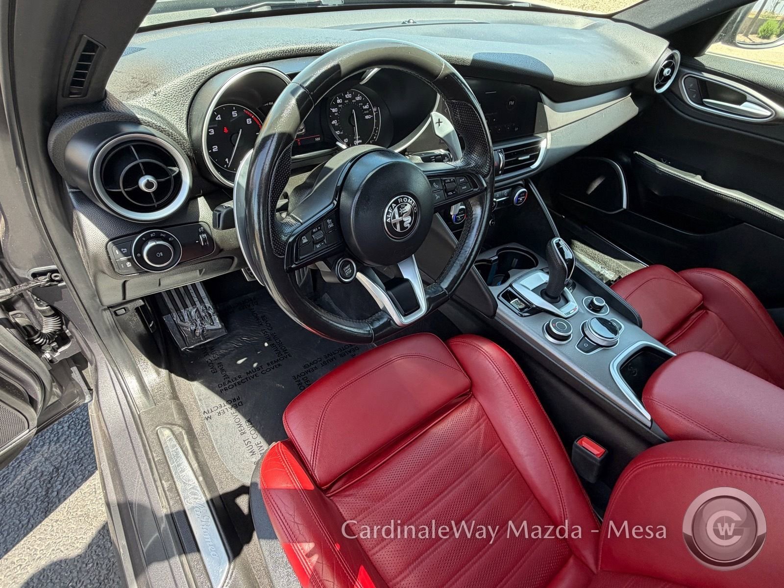 Used 2022 Alfa Romeo Giulia Veloce RWD image 15