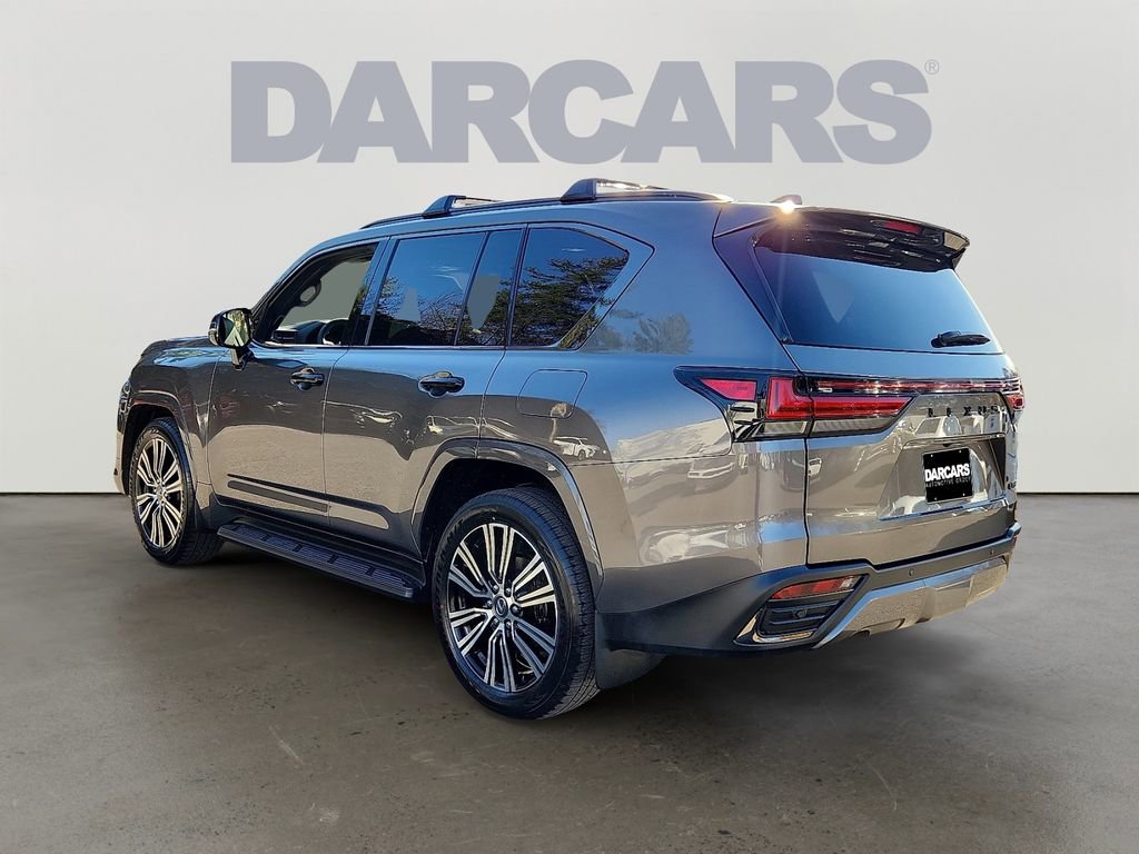 New 2025 Lexus LX 600 4WD w/ Luxury Package image 3