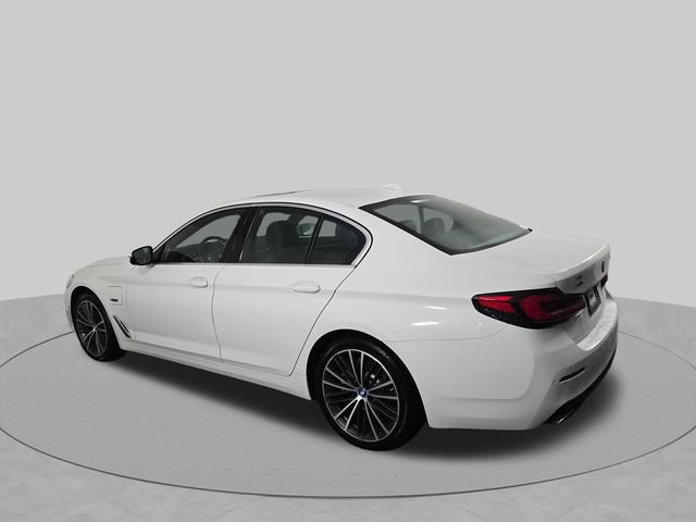 Used 2023 BMW 530e xDrive AWD/4WD image 10