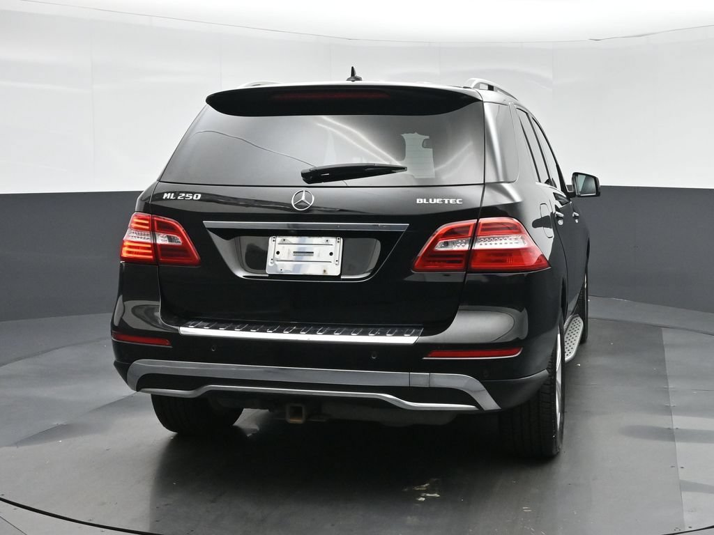 Used 2015 Mercedes-Benz ML 250 BlueTEC 4MATIC image 6