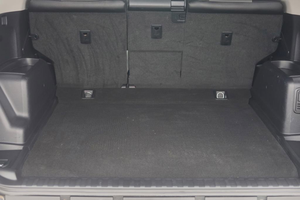 Used 2020 Toyota 4Runner SR5 Premium w/ Moonroof Package image 28