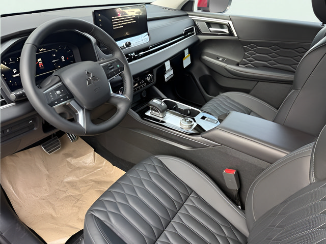 New 2026 Mitsubishi Outlander SEL FWD image 15