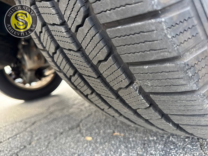 Used 2008 Lincoln Navigator L 4WD image 9