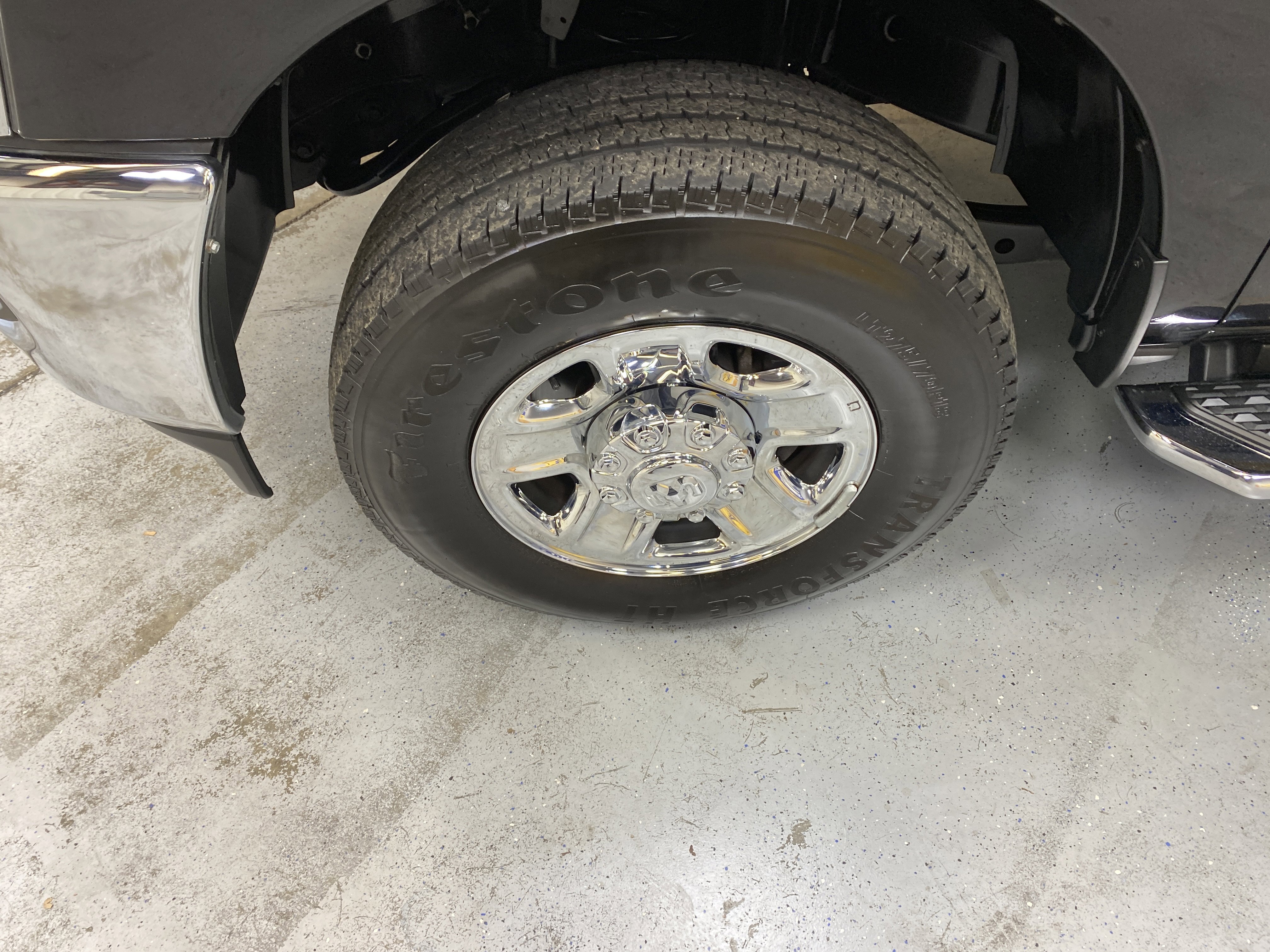 Used 2024 RAM 2500 Big Horn w/ Bed Utility Group image 11