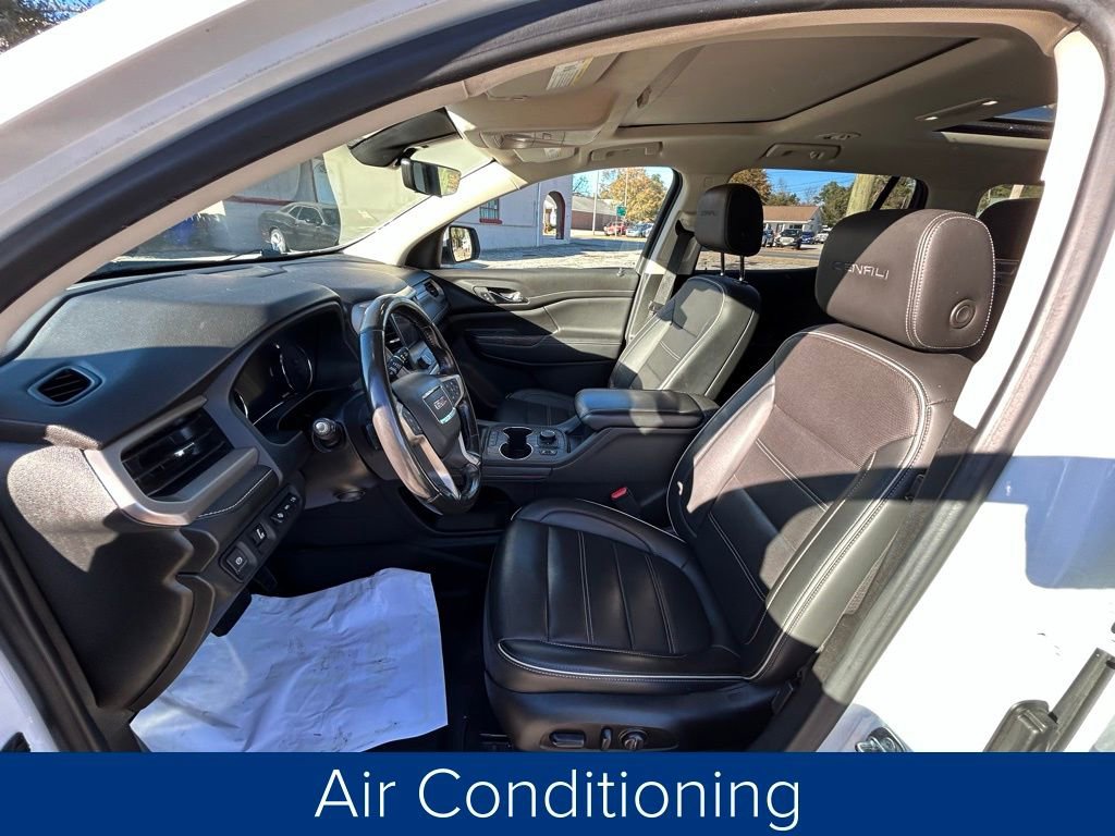 Used 2022 GMC Acadia Denali w/ Denali Ultimate Package image 30