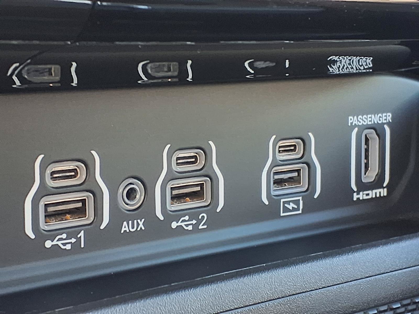 Used 2025 RAM 2500 Rebel w/ Rebel Level 2 Equipment Group AWD/4WD image 19