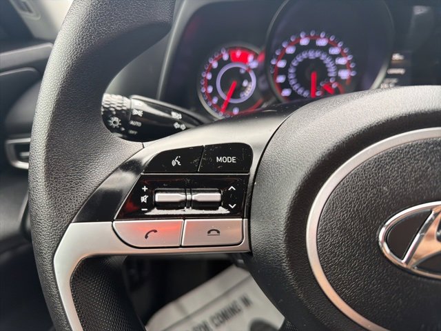 Certified 2022 Hyundai Elantra SEL image 20