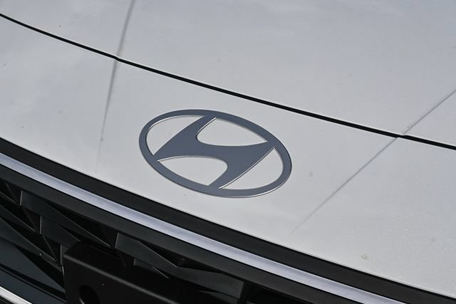Certified 2026 Hyundai Elantra Sport FWD image 13