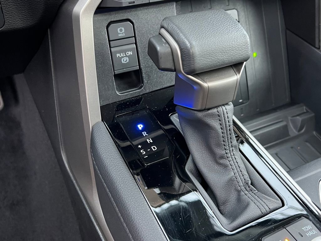 Used 2024 Toyota Tundra Limited image 28