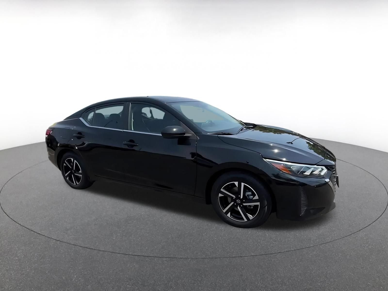 Used 2025 Nissan Sentra SV FWD video 2