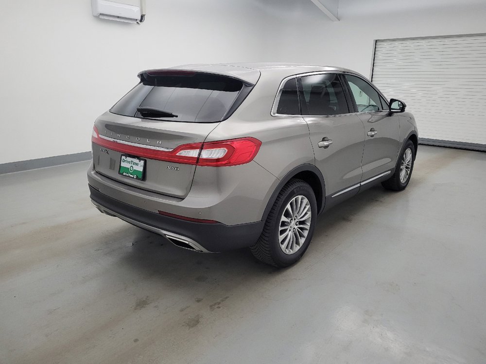 Used 2017 Lincoln MKX Select AWD/4WD image 7