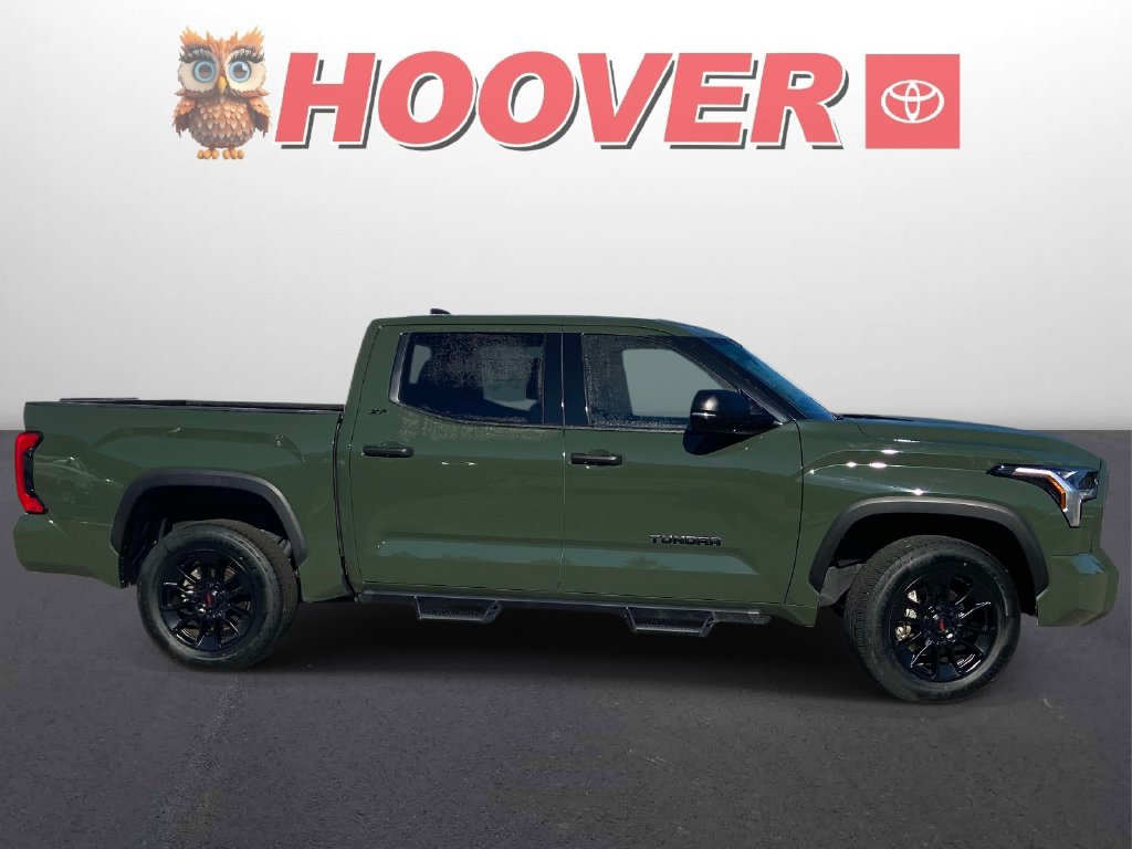 Used 2023 Toyota Tundra SR5 w/ SR5 Convenience Package AWD/4WD image 2