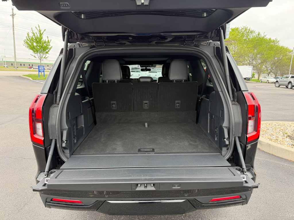 Used 2026 Ford Expedition Max Platinum w/ Stealth Appearance Package AWD/4WD image 21