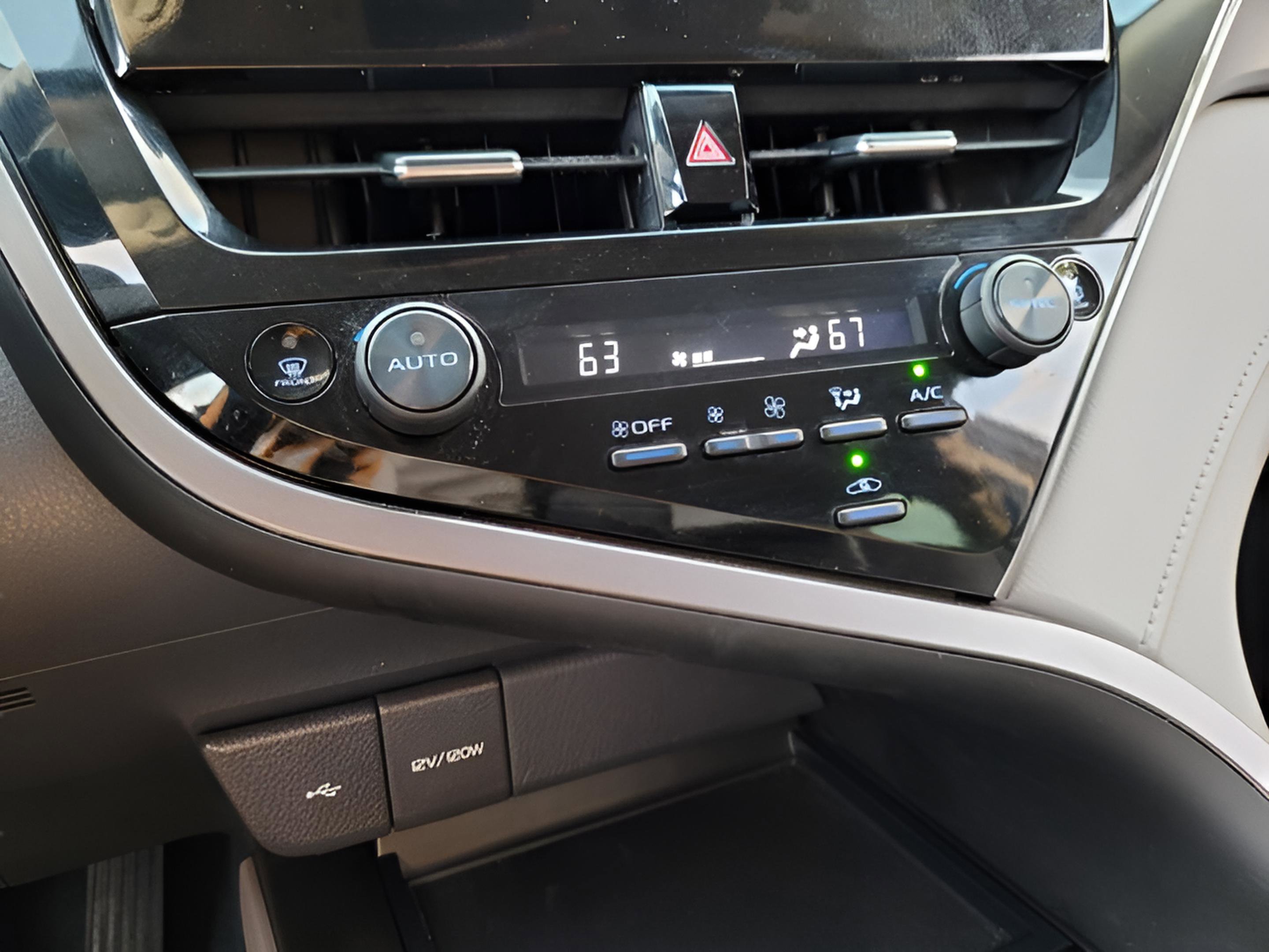 Certified 2023 Toyota Camry LE image 26