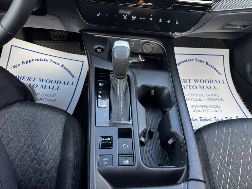 New 2026 Nissan Sentra SV w/ SV Convenience Package FWD image 21