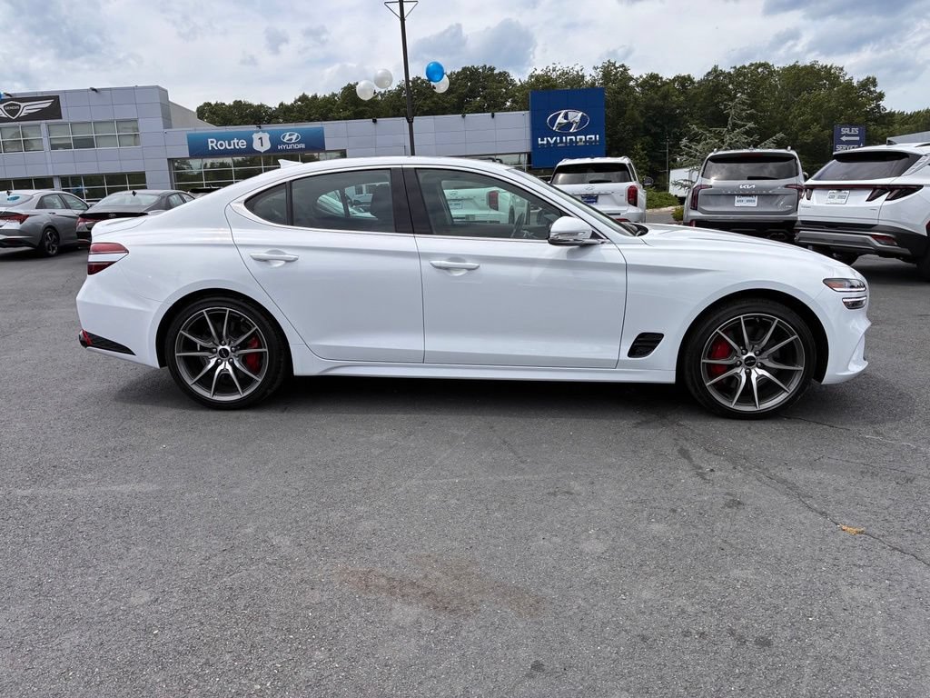 Used 2025 Genesis G70 2.5T AWD/4WD image 8